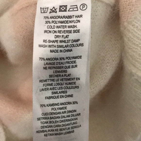 French Connection Angora Sweater ❄️ - Picture 4 of 5